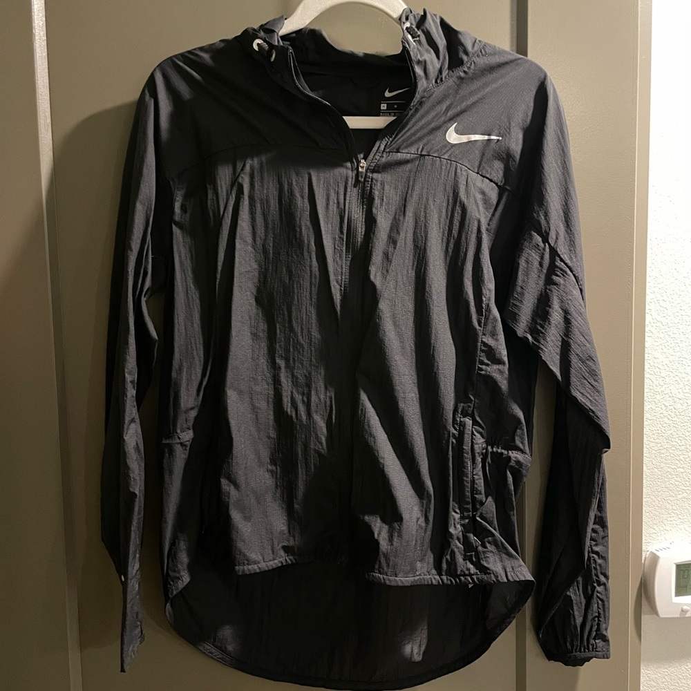 Nike Womens | Windbreaker